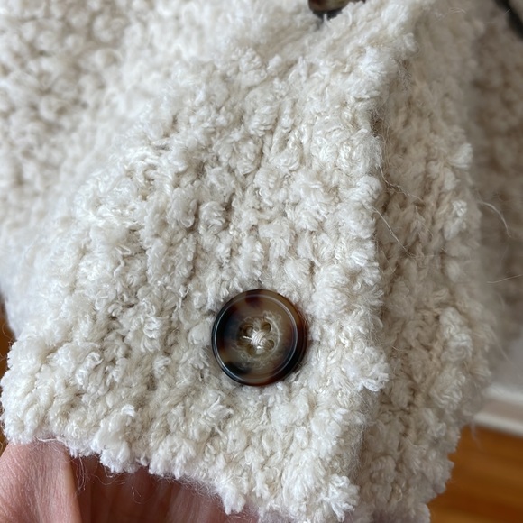 Abercrombie & Fitch Long Teddy Boucle Cardigan - Picture 7 of 10